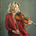 Violinist Simone Porter